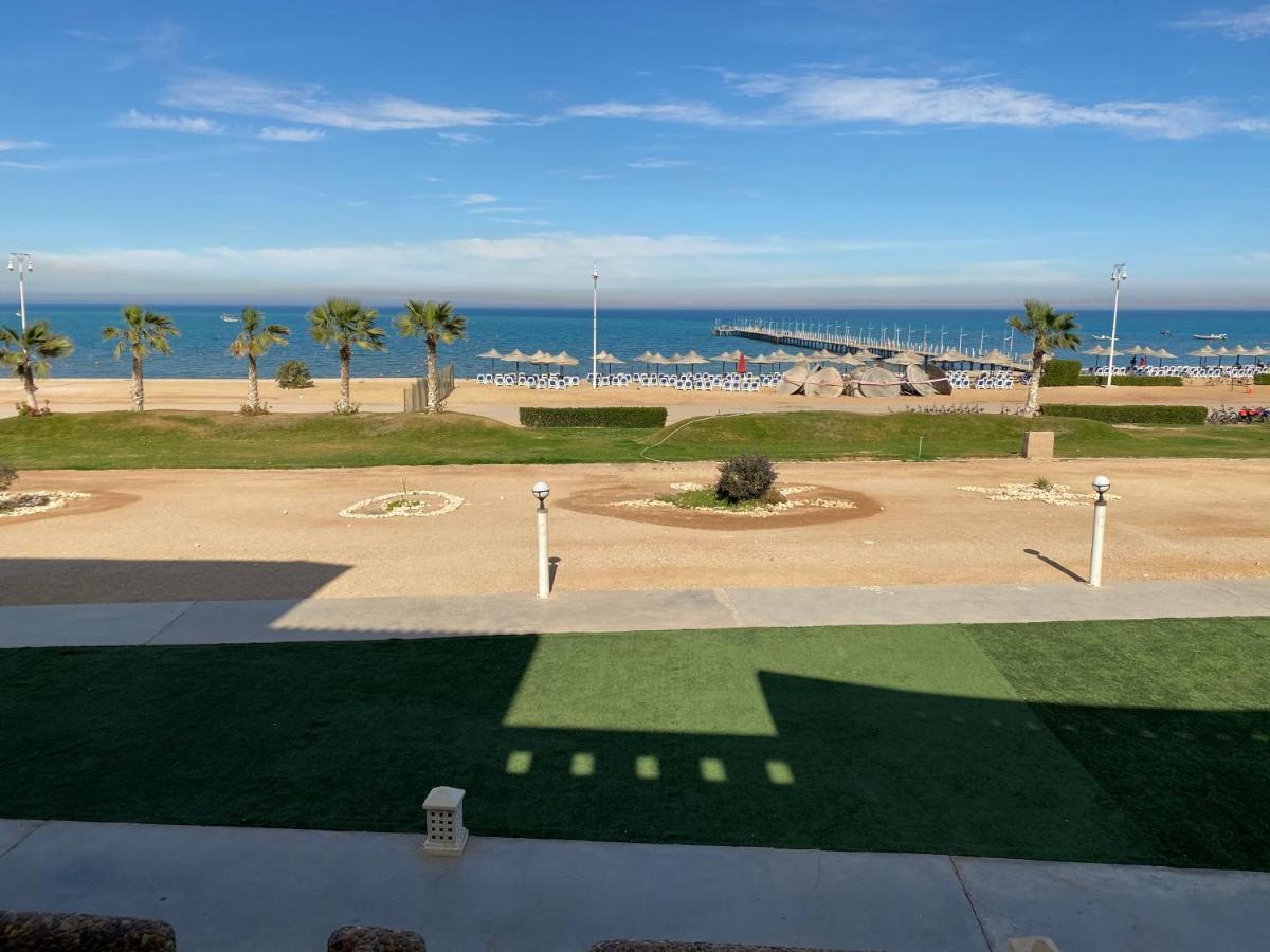 Porto South Beach Royal Sea View Families صف اول بحر مباشر 艾因苏赫纳 外观 照片