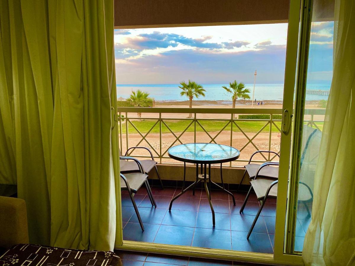 Porto South Beach Royal Sea View Families صف اول بحر مباشر 艾因苏赫纳 外观 照片