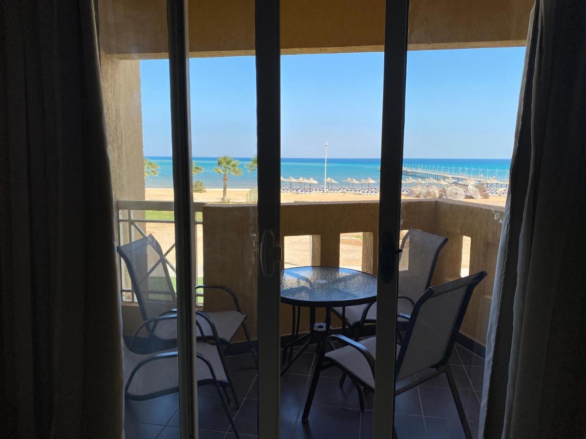 Porto South Beach Royal Sea View Families صف اول بحر مباشر 艾因苏赫纳 外观 照片