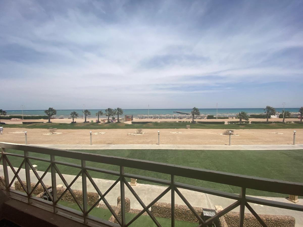 Porto South Beach Royal Sea View Families صف اول بحر مباشر 艾因苏赫纳 外观 照片