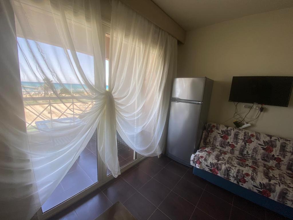 Porto South Beach Royal Sea View Families صف اول بحر مباشر 艾因苏赫纳 外观 照片